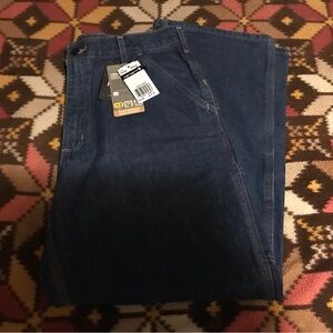 4 NWT CARHARTT MEN'S
FLAME-RESISTANT LOOSE FIT HEAVYWEIGHT UTILITY POCKET JEANS